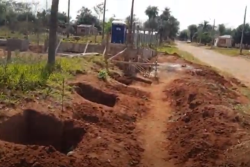 Spaziergang durch die Baustelle in Paraguay